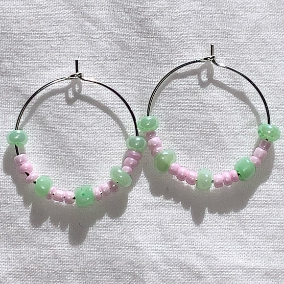 Beaded Hoop Earrings
25mm stainless steel - Picture 10 of 16